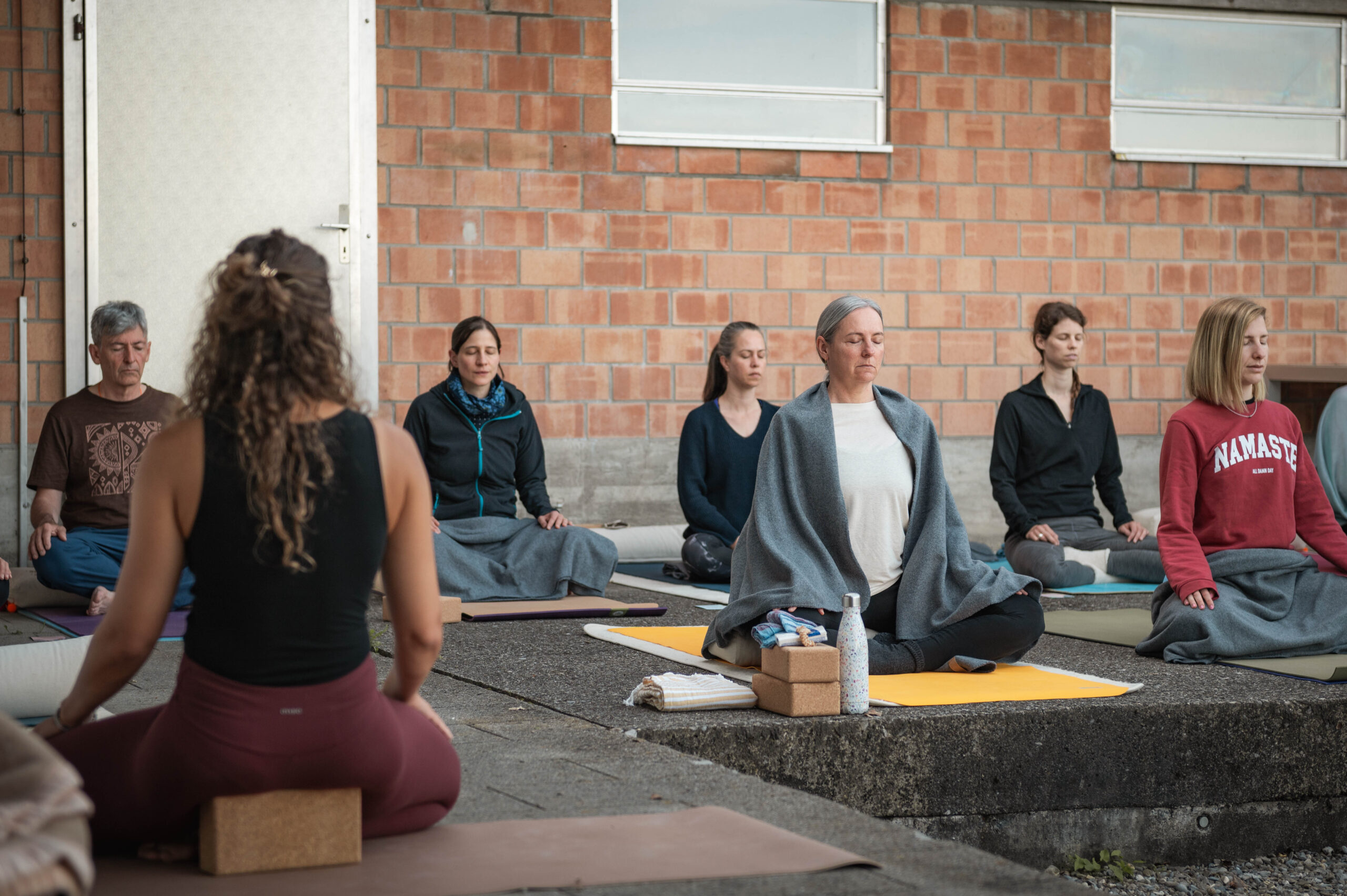 Urban Day Retreat Soak & Shine im Yoga Atelier Bern